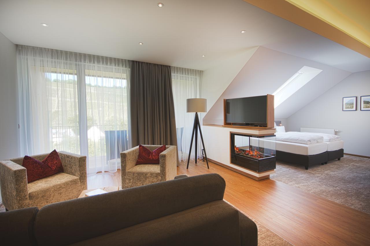 Hotel Restaurant Zur Marienburg Pünderich Εξωτερικό φωτογραφία